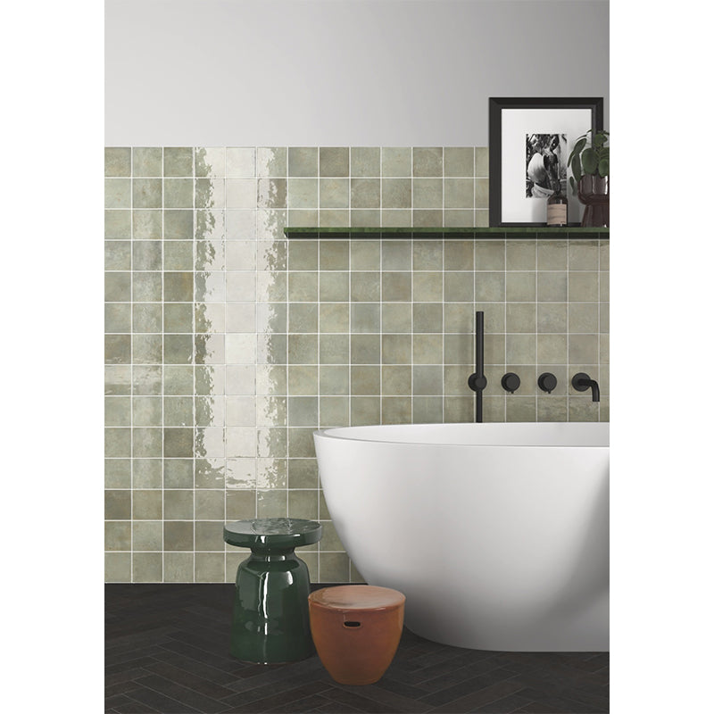 VERTICALE GREEN FIELD GLOSS 100X100MM