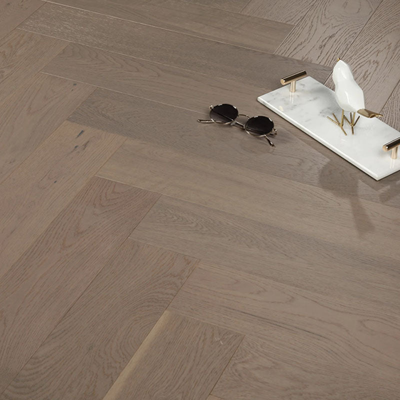 Classic Oak Herringbone Thora 600x120x14/2mm