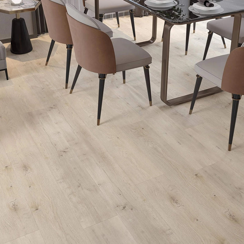 Laminate Flooring Keeta Smoke Oak 1215x194x8mm