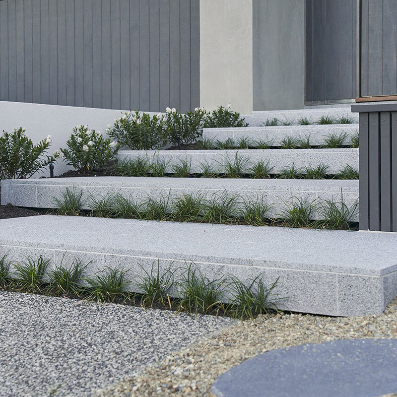 Granite Sesame White Flamed Dropface 600x400x20/60mm