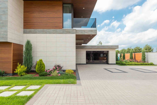 oakleigh-renovation-outdoor-tiles