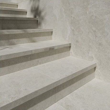 Anthology Crema 40x60 10mm Bullnose (Drop 40mm)