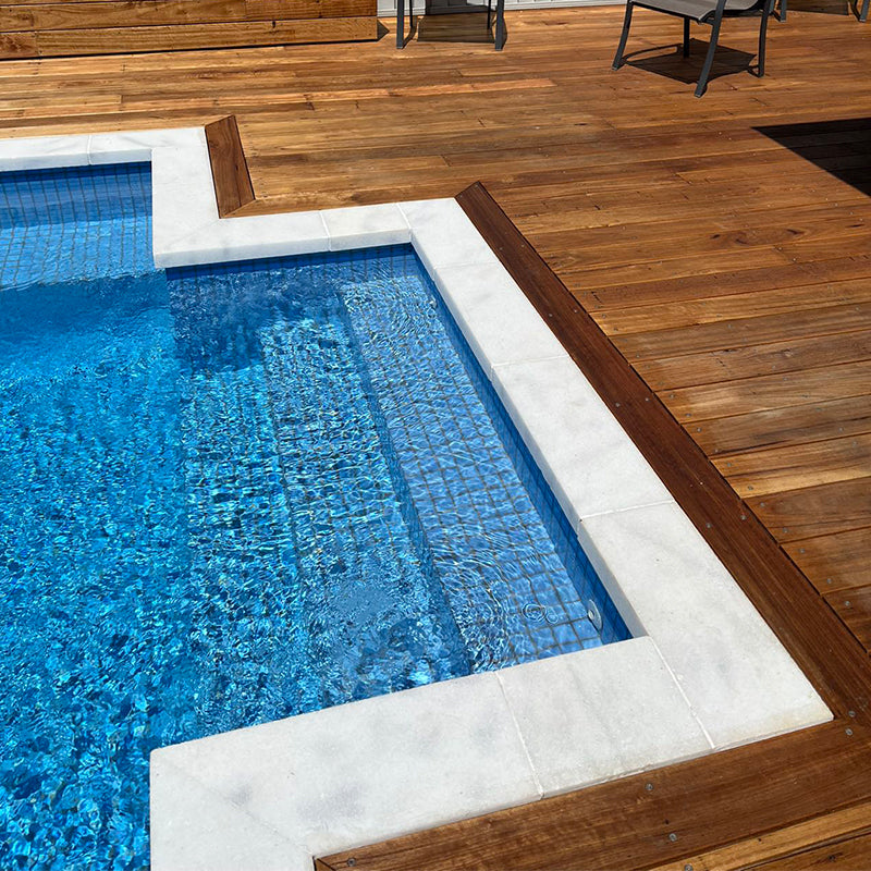 Marble Antarctica White Sandblasted Dropface 600x400x20/60mm