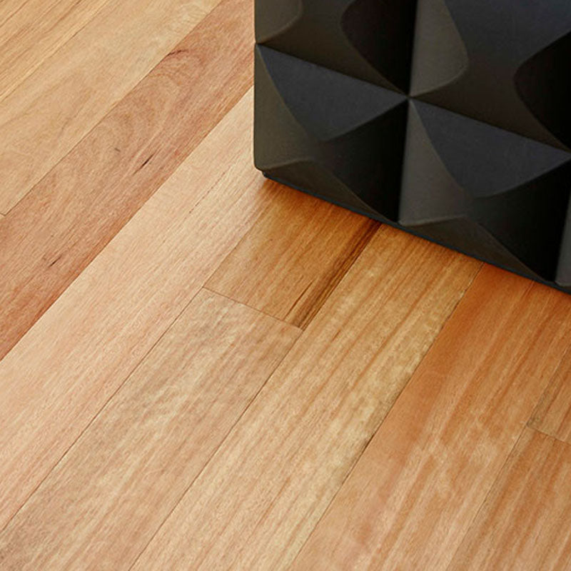 Smooth Matte Fiddleback Engineered Australian Hardwood Blackbutt 1860x136x14/3mm