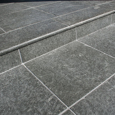 Lux Black Flamed Dropface 800x400x20/50mm