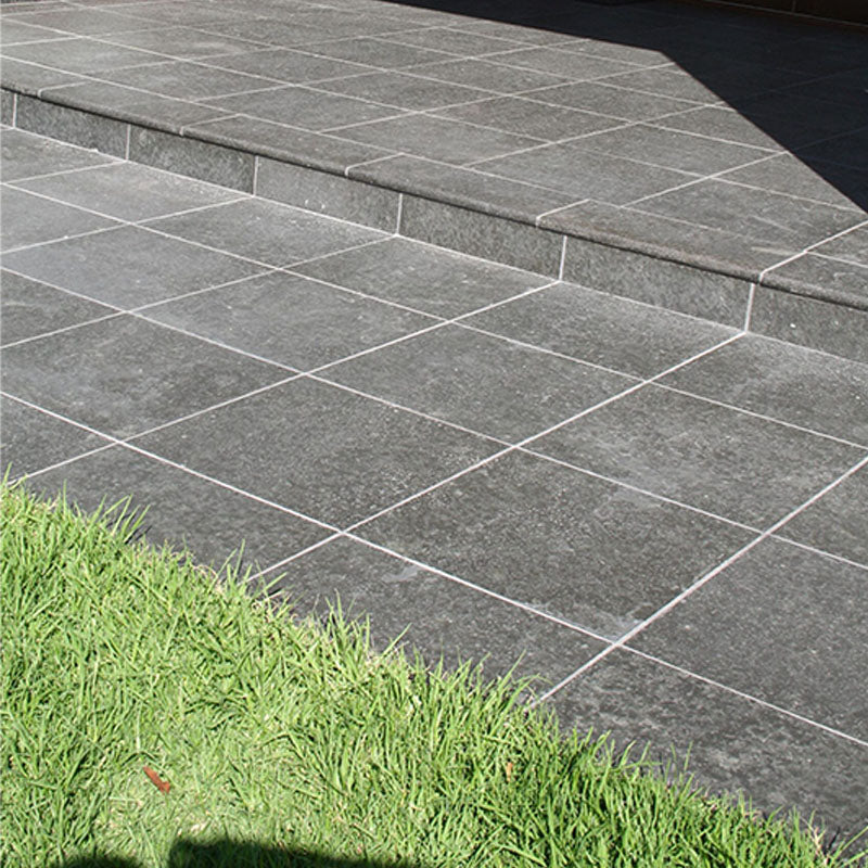 Lux Black Flamed Paving 800x400x20mm