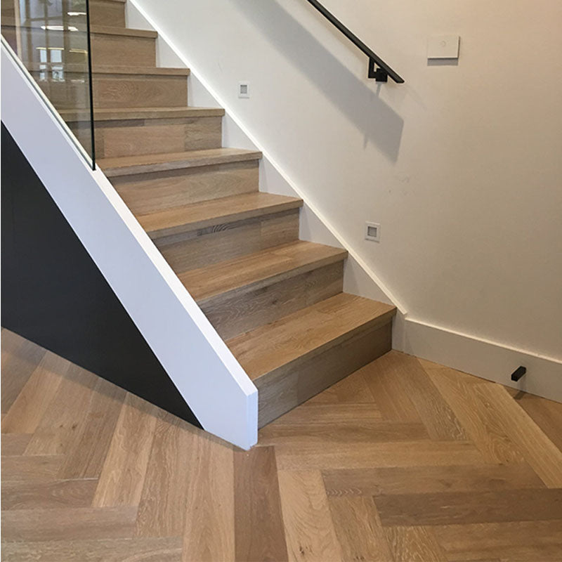 De Marque European Oak Engineered Flooring Herringbone Riesling 600x120x15/4mm