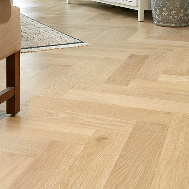 De Marque European Oak Engineered Flooring Herringbone Riesling 600x120x15/4mm