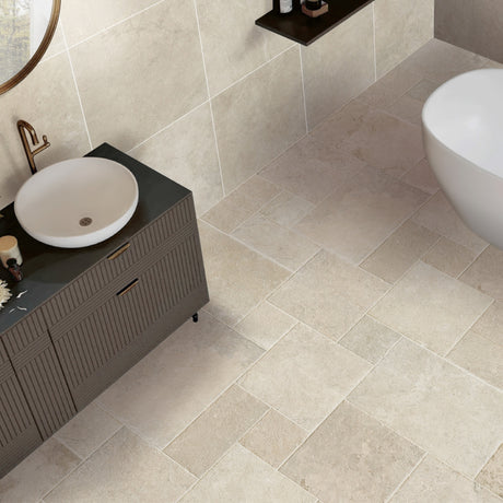 Travertino Lux Bianco Matt 600x600